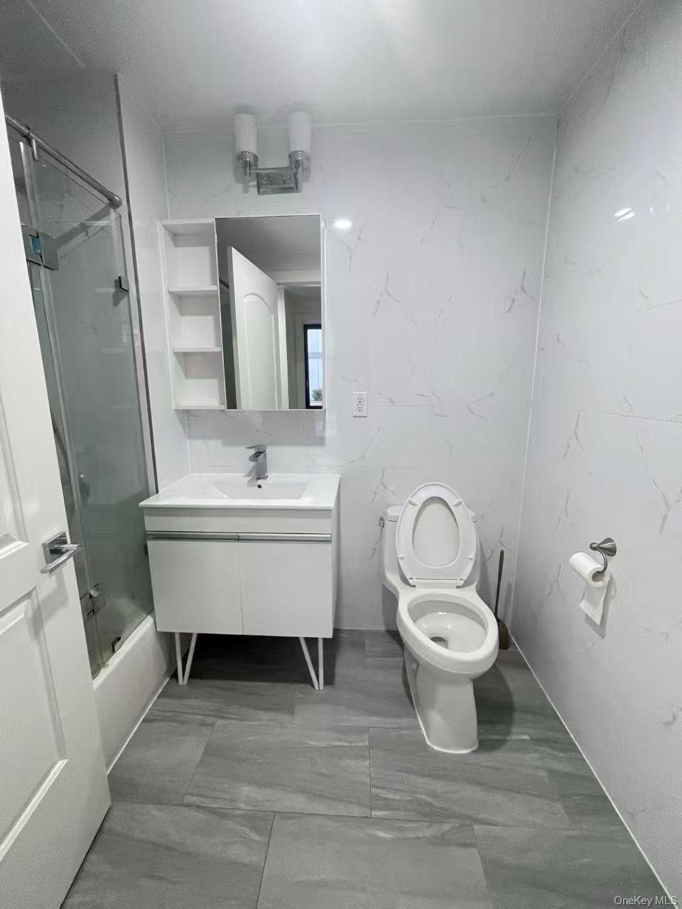 144-27 Sanford Avenue, Unit 2K photo 8