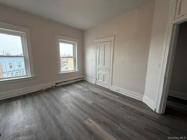 11 Main Street – For Rent photo 8
