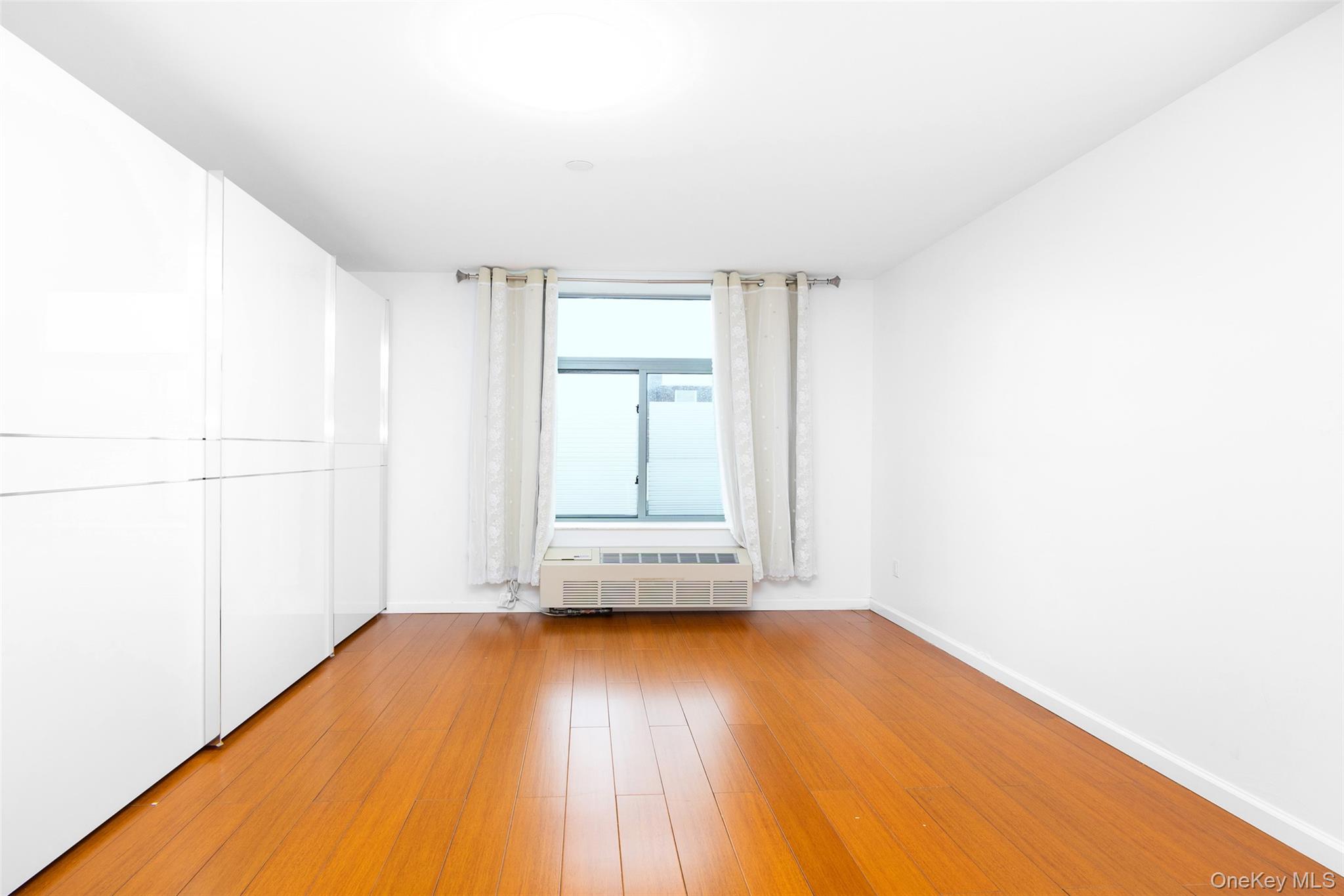 144-69 Barclay Avenue, Unit 4A photo 6