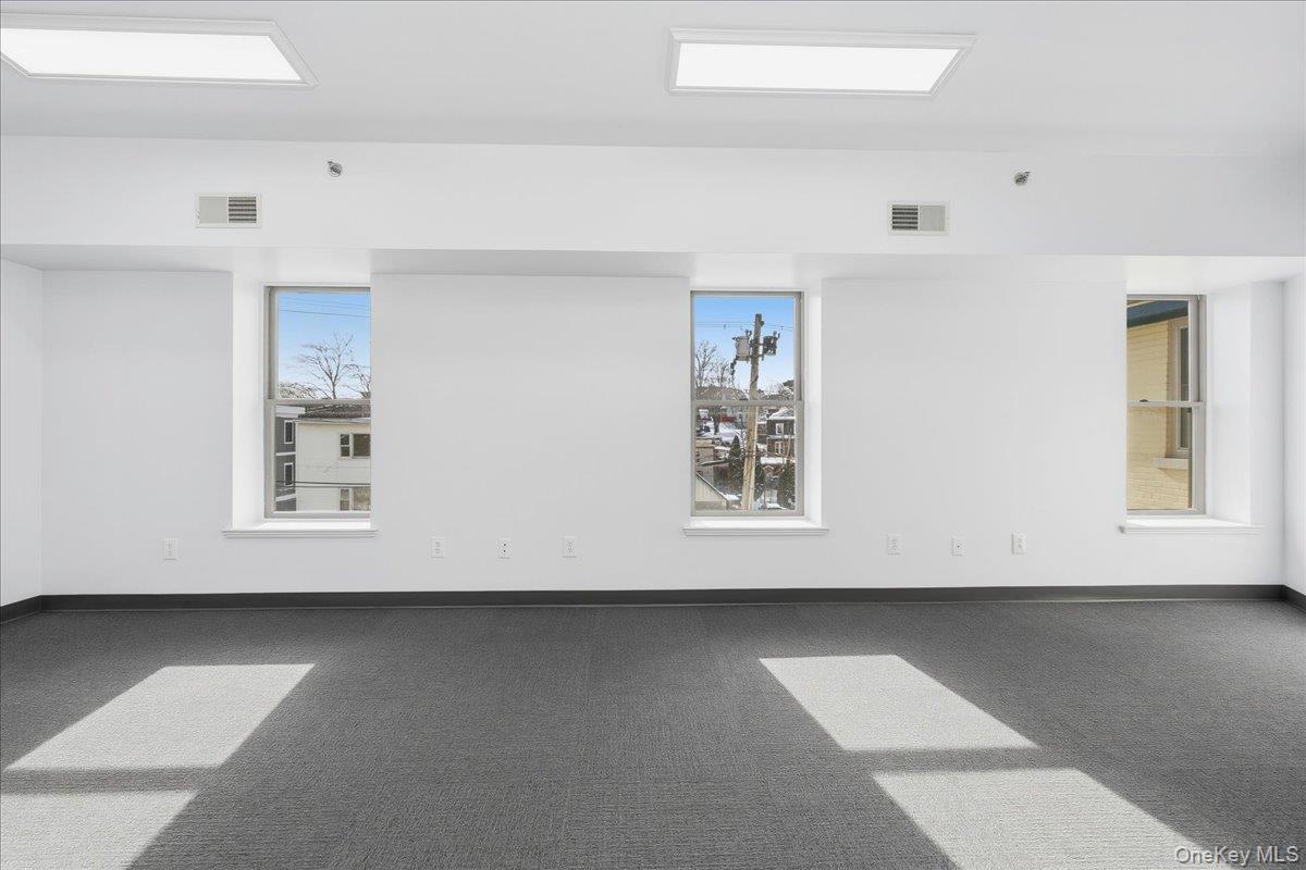 1 Railroad Avenue, Unit 3-1 photo 21