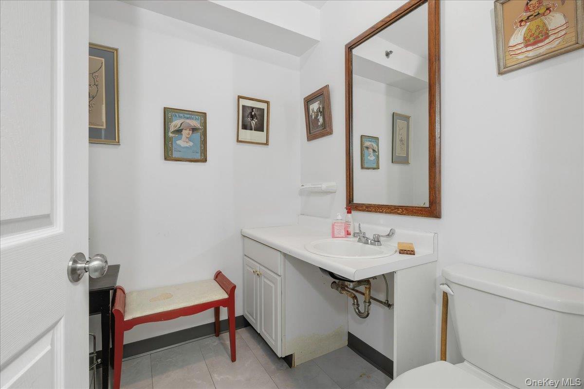 1 Railroad Avenue, Unit 3-1 photo 34