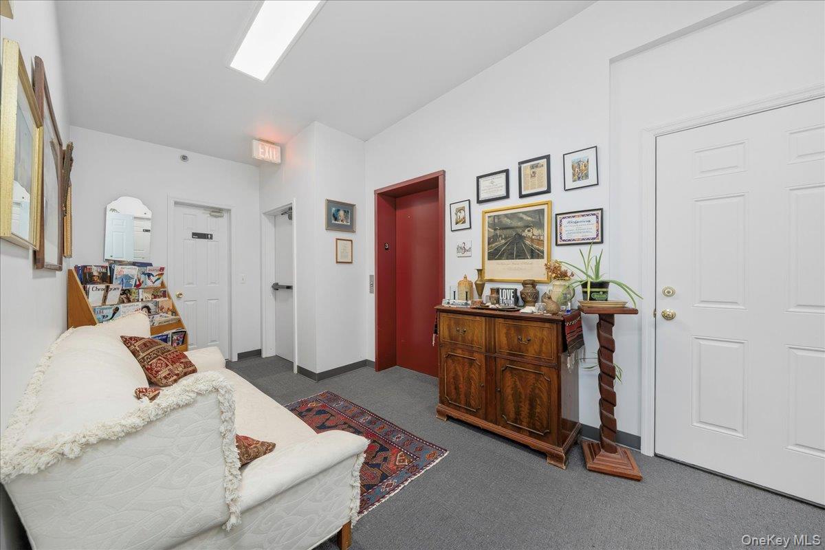 1 Railroad Avenue, Unit 3-1 photo 35
