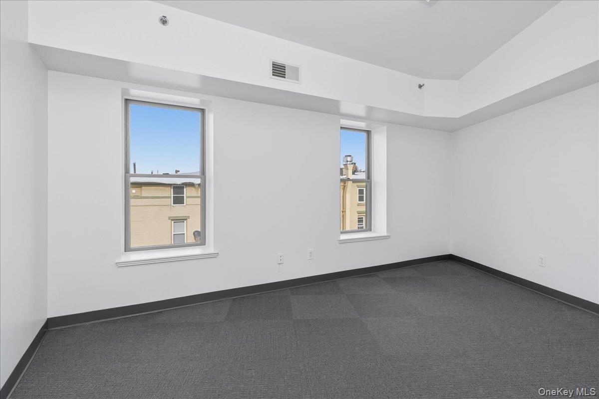 1 Railroad Avenue, Unit 3-1 photo 9