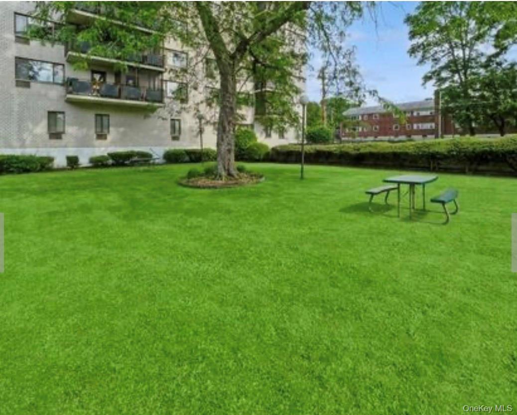 160 Academy Street, Unit 7h photo 8