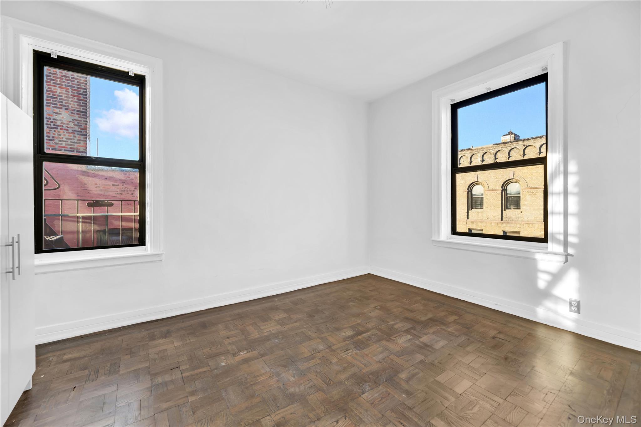 825 Walton Avenue, Unit 5G photo 6