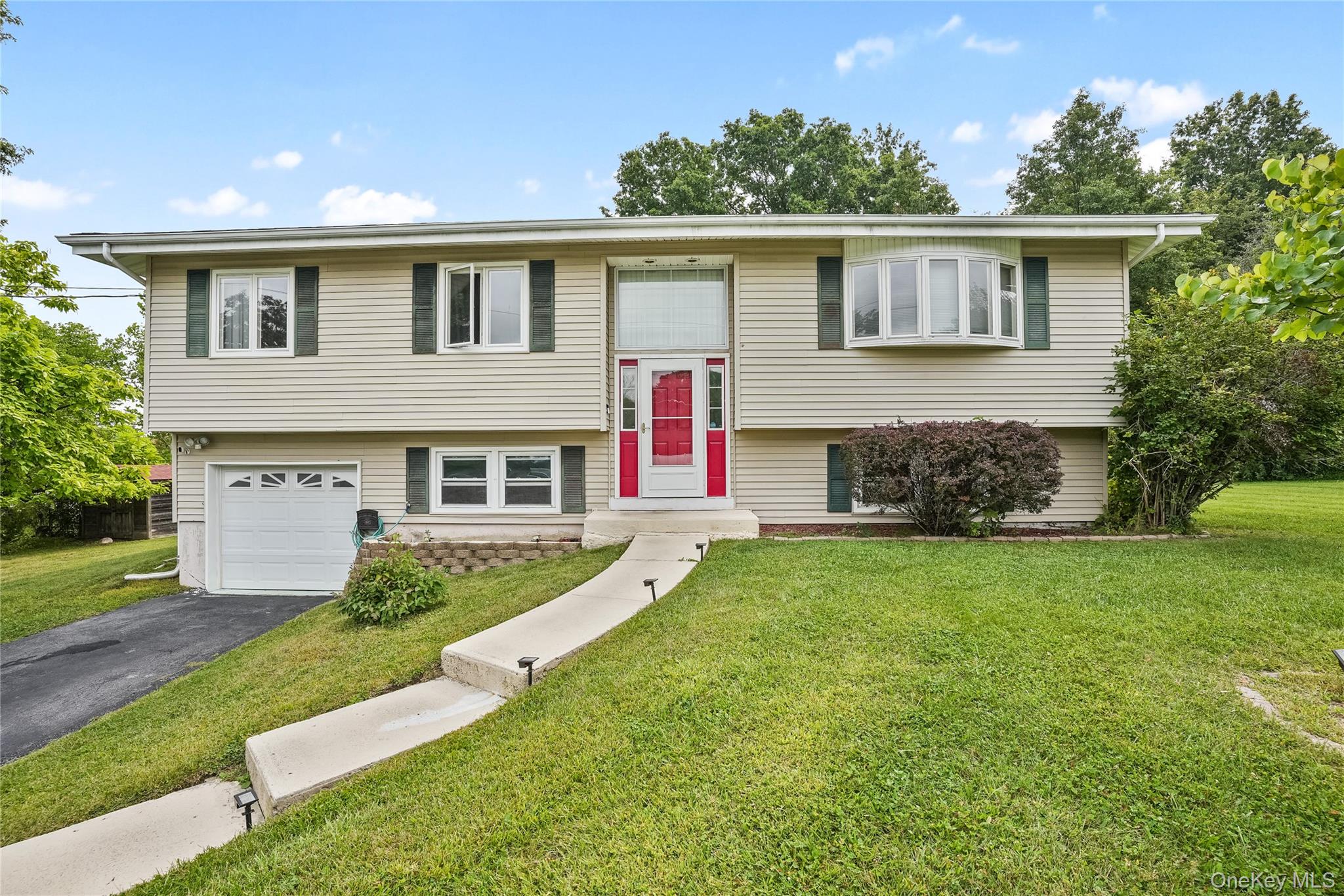 5 Walnut Court – For Sale