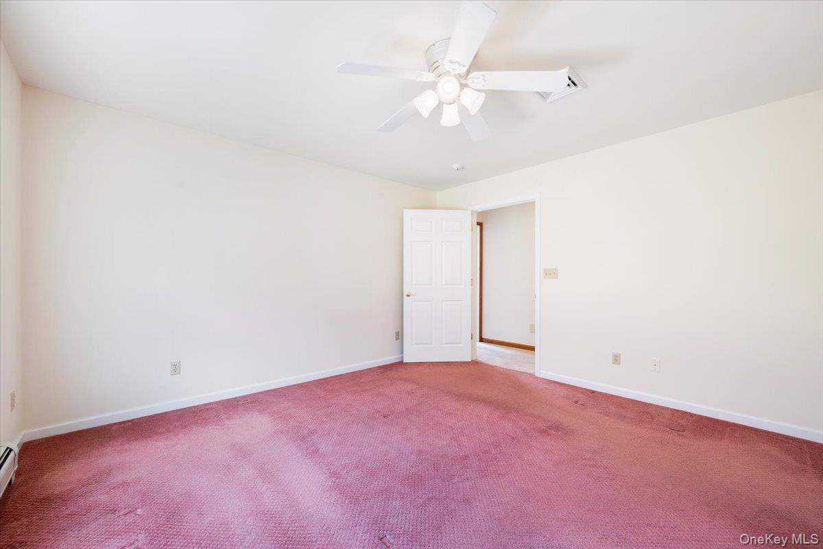 1 Van Avenue – For Sale photo 19