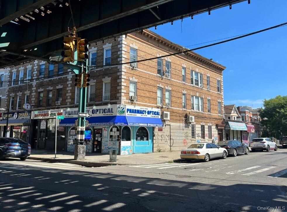 11402 Jamaica Avenue – For Sale