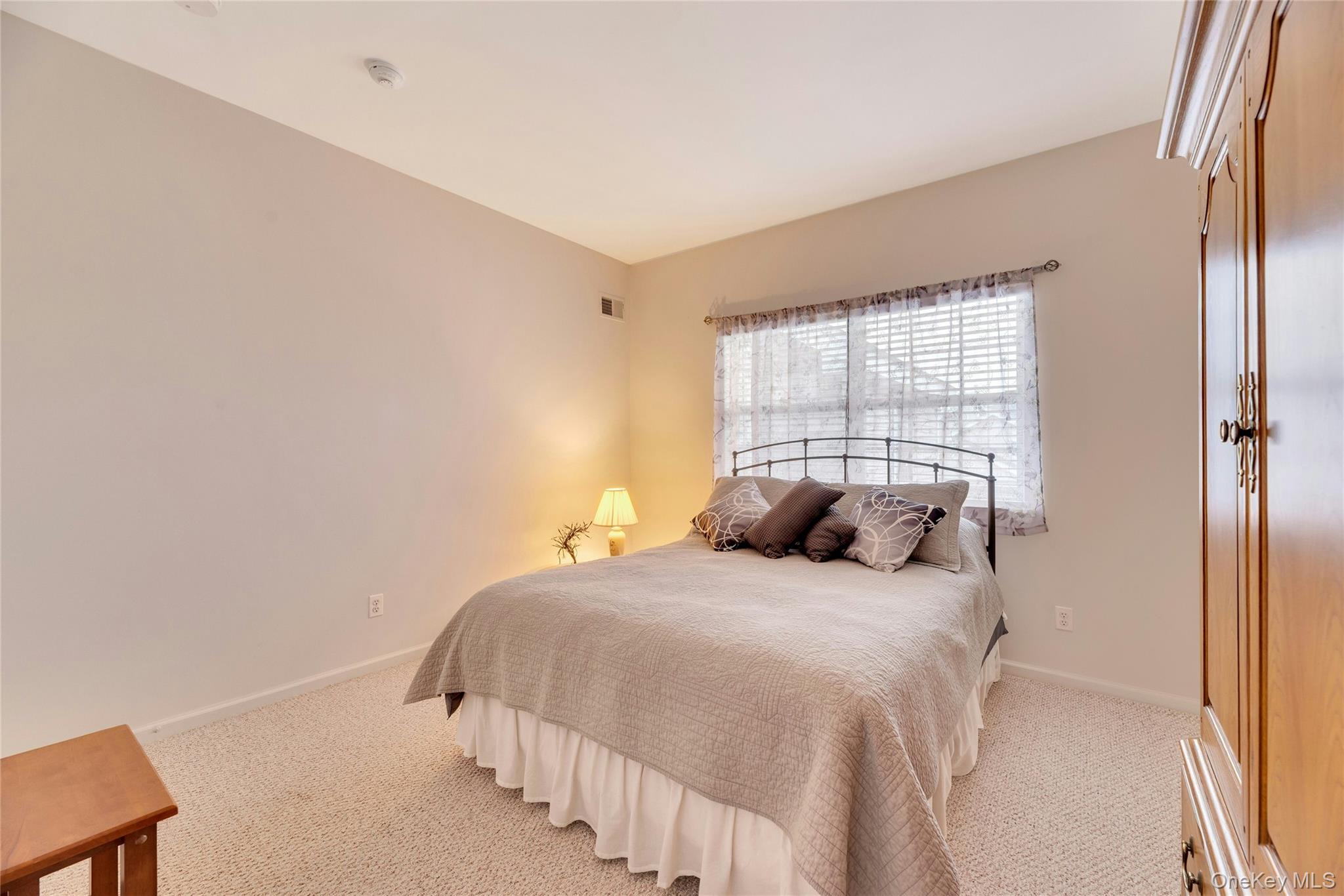 548 Highland Court – For Sale photo 17