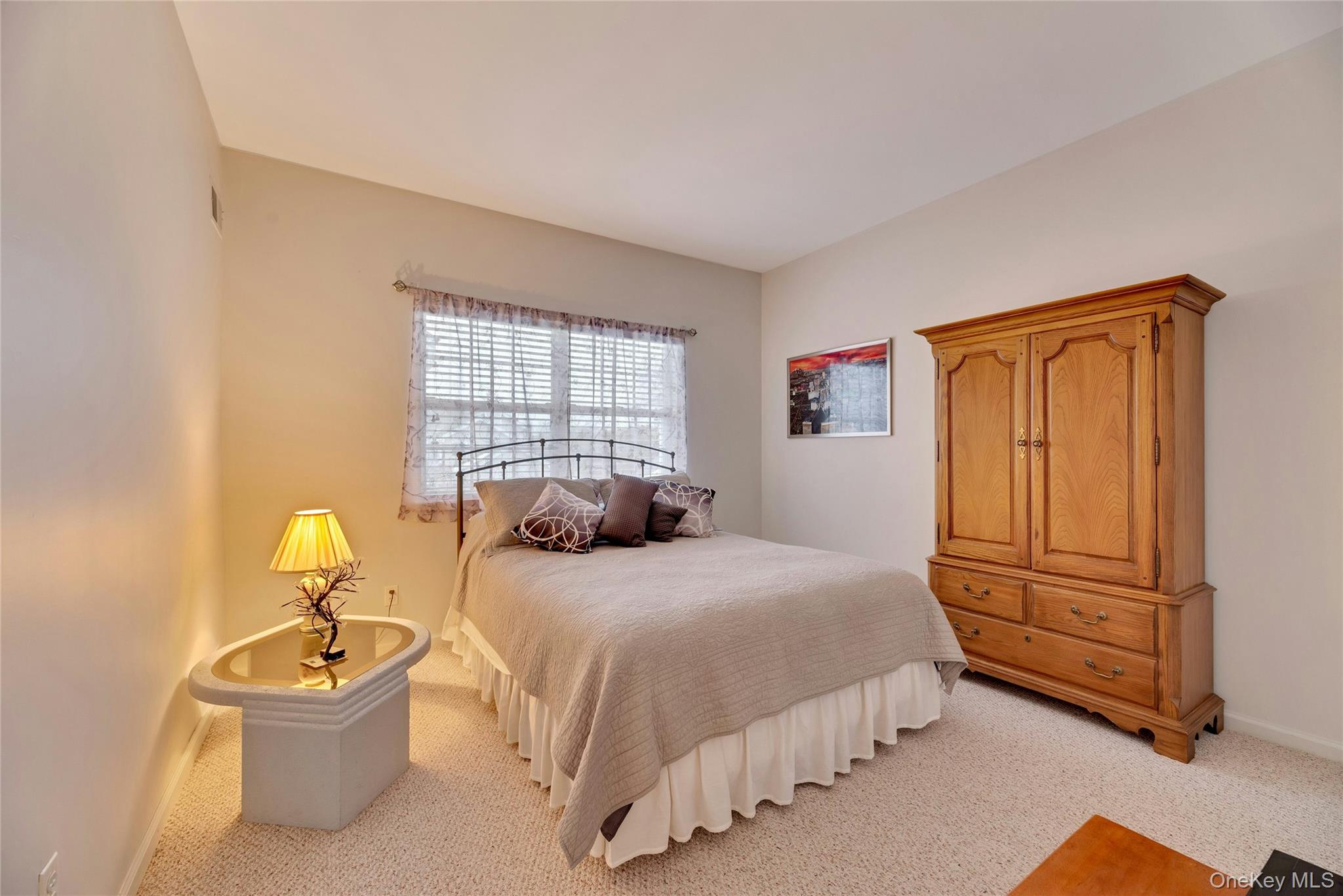 548 Highland Court – For Sale photo 18