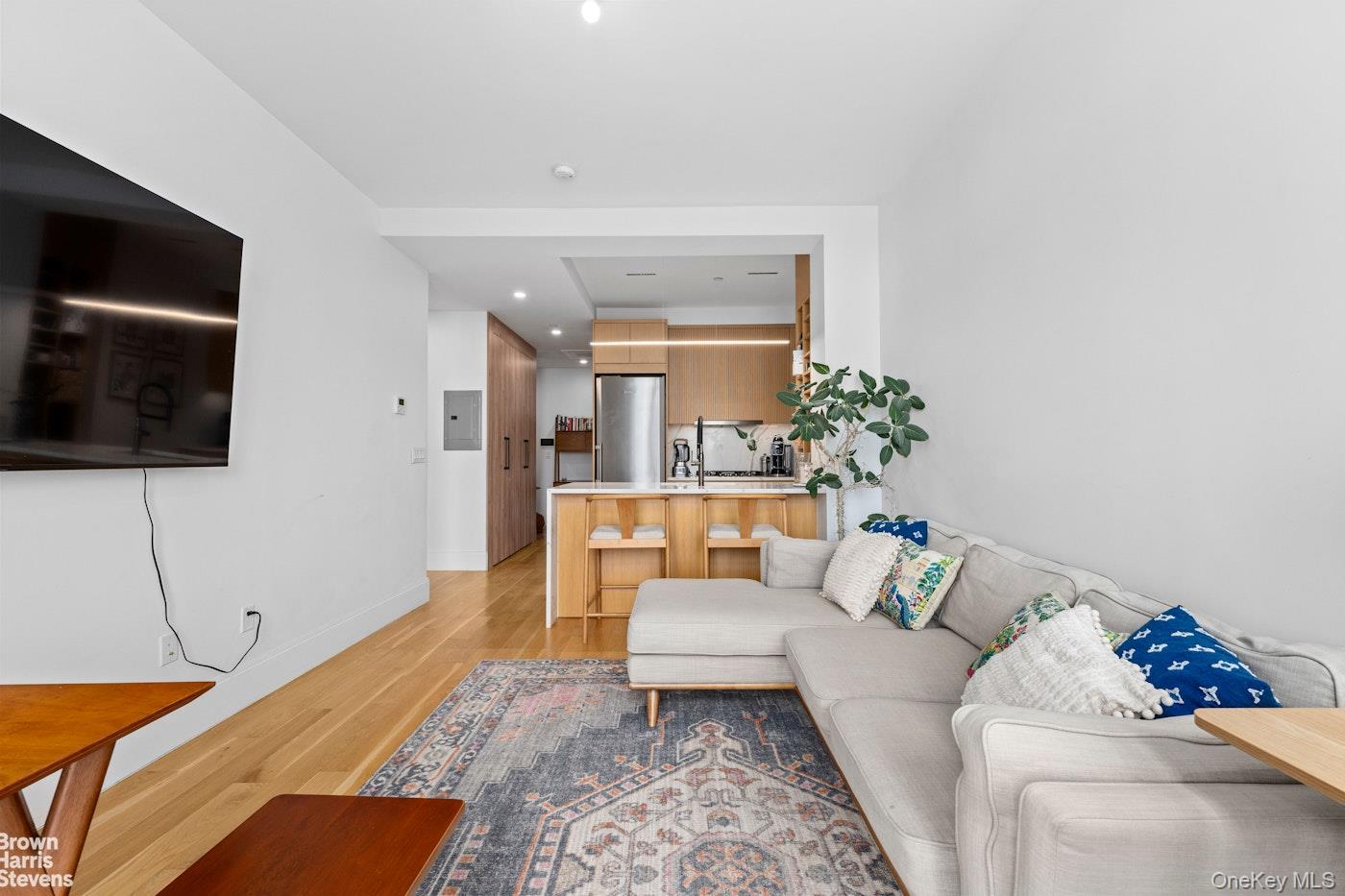 183 Mcguinness Boulevard, Unit 3A photo 5