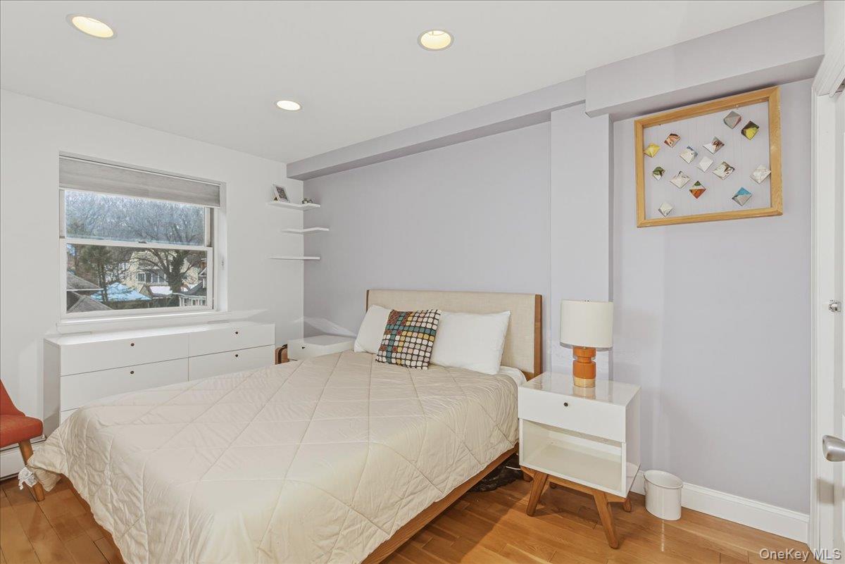 83-71 116th Street, Unit 4B photo 11