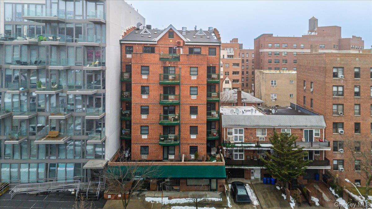 83-71 116th Street, Unit 4B photo 2