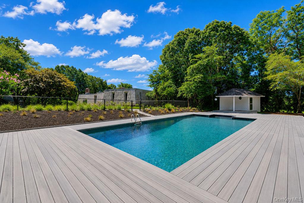 9305 Soundview Avenue – For Sale photo 15