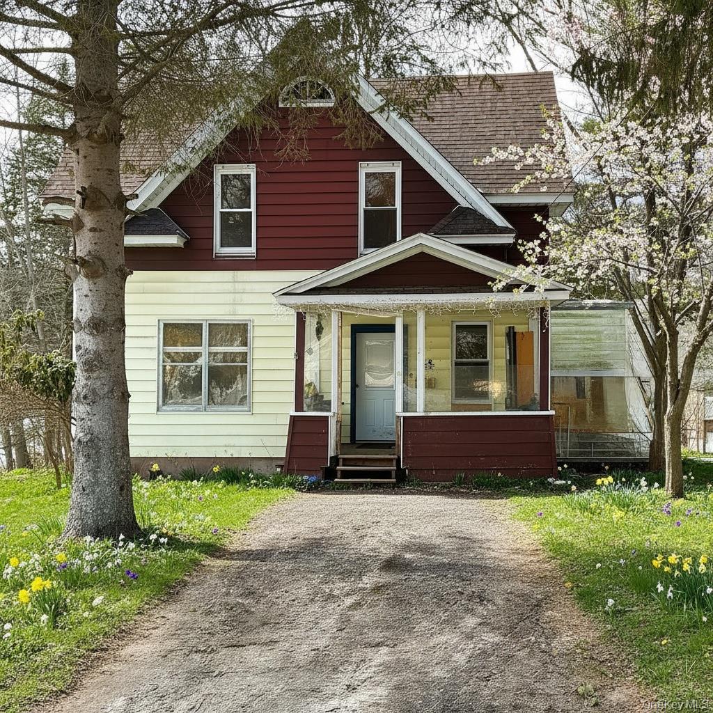 468 N Main Street – For Sale photo 2