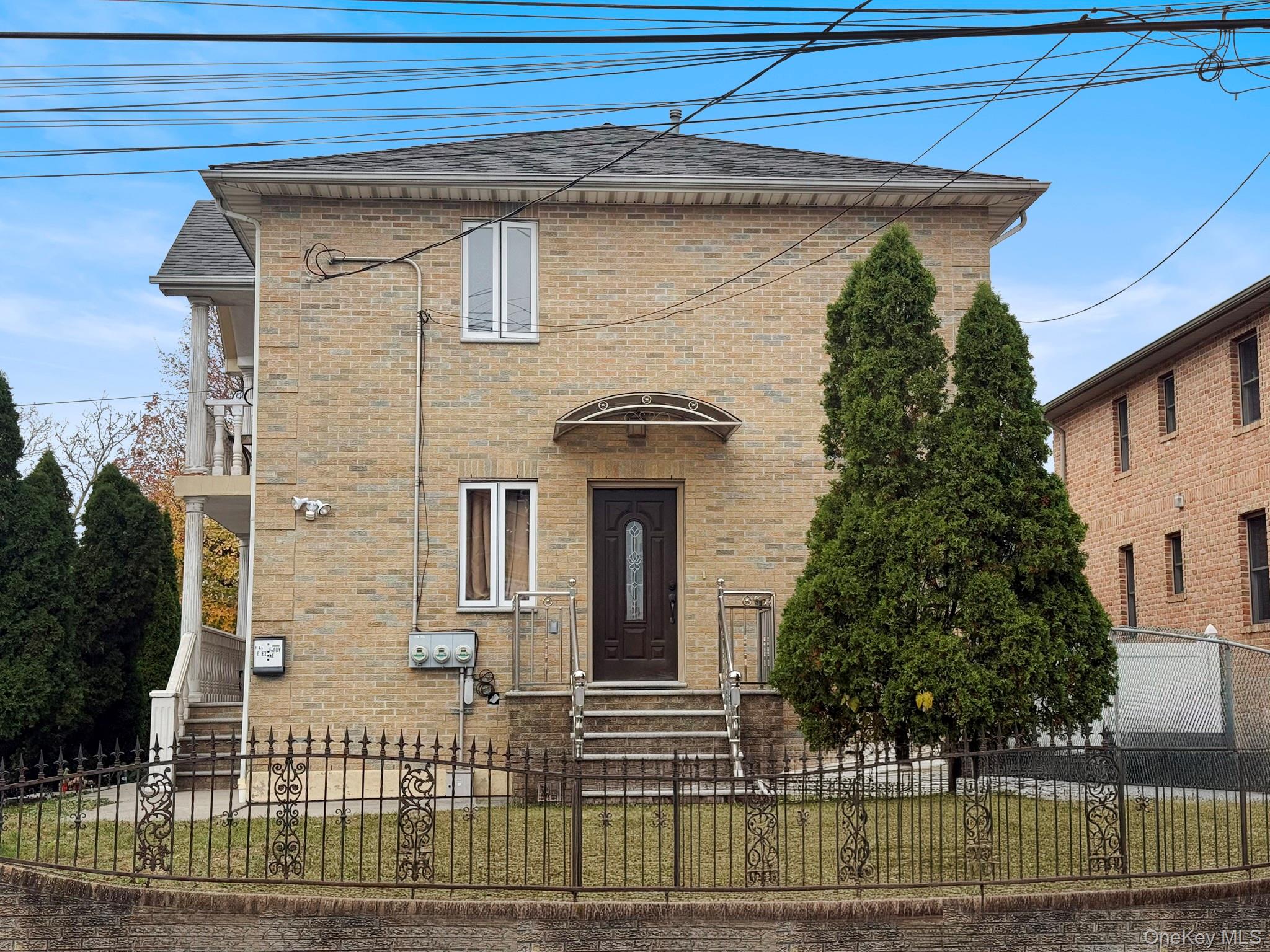 1620 150th Street – For Sale