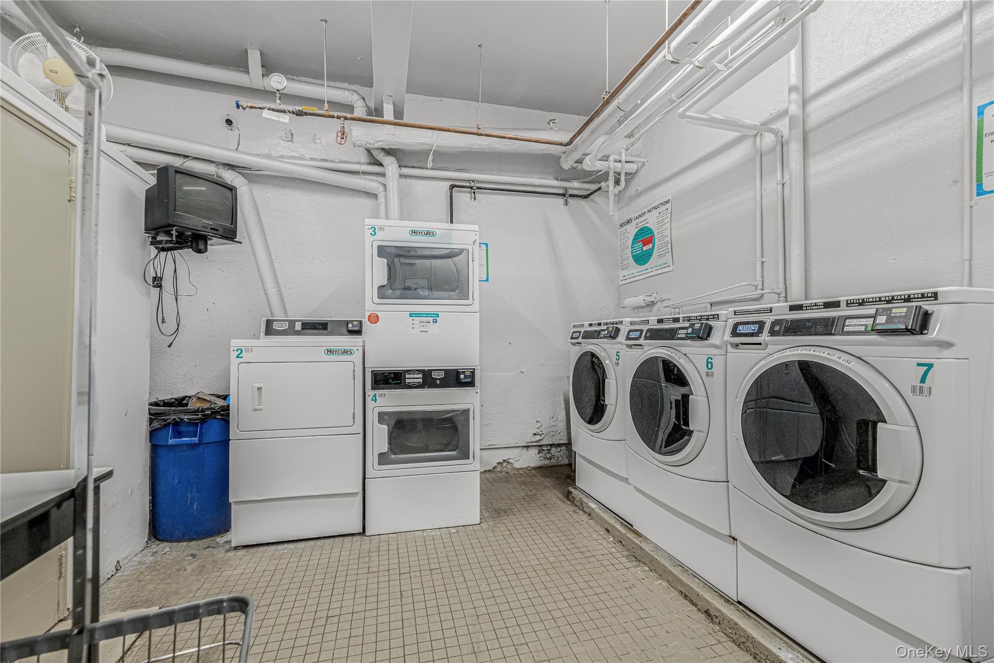 1725 Edison Avenue, Unit 1F photo 15