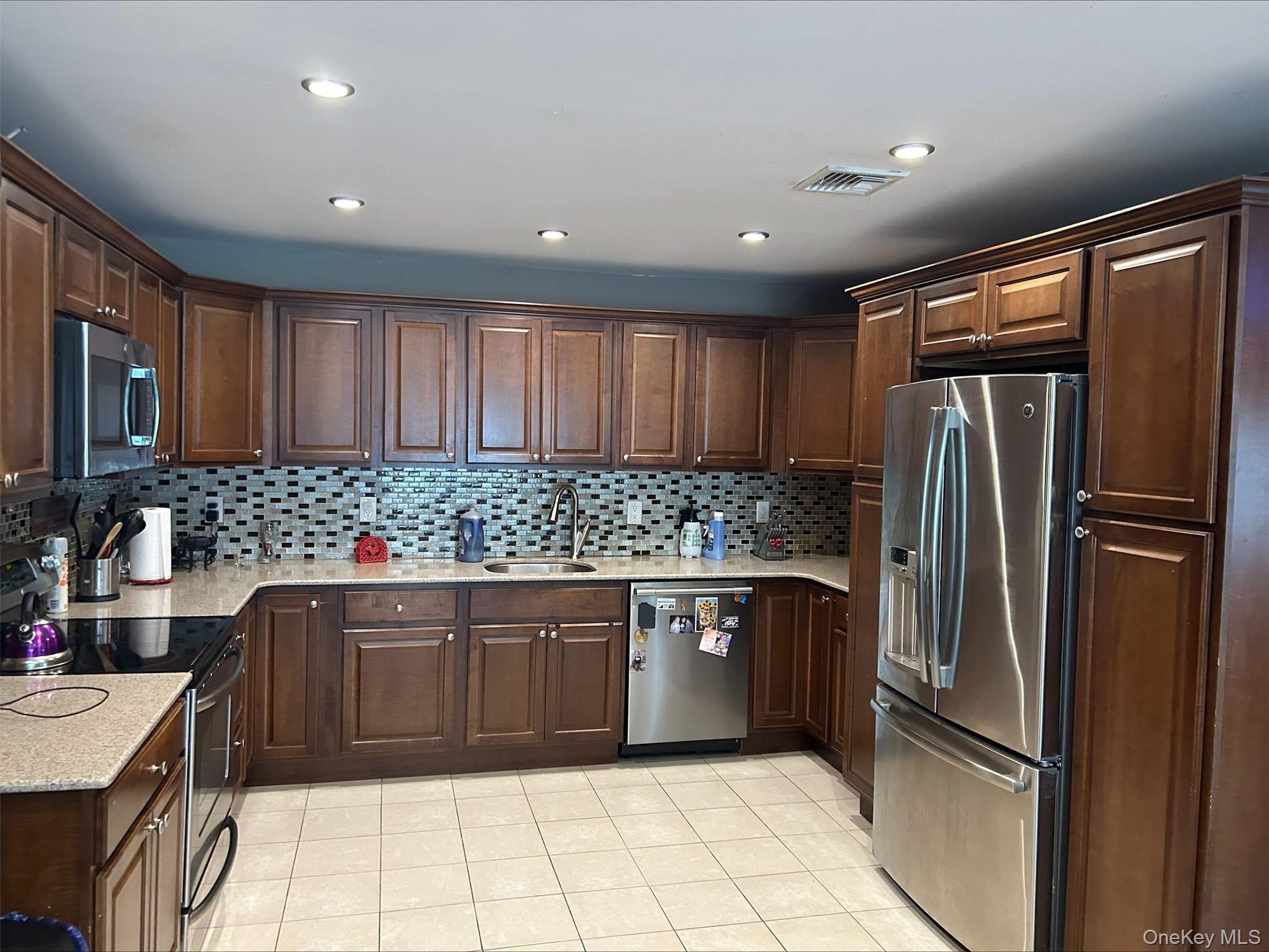 1458 Hummel Avenue – For Sale