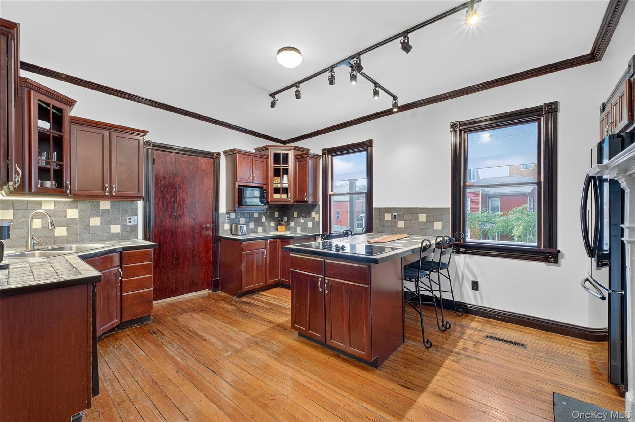 181 Union Street – For Sale photo 9