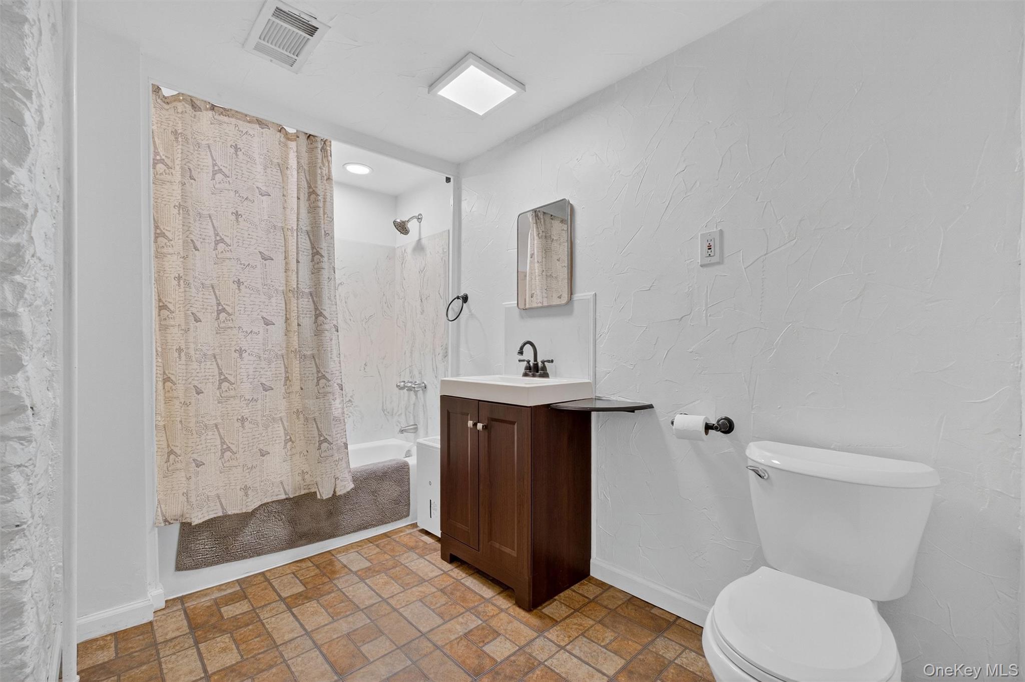 181 Union Street – For Sale photo 32