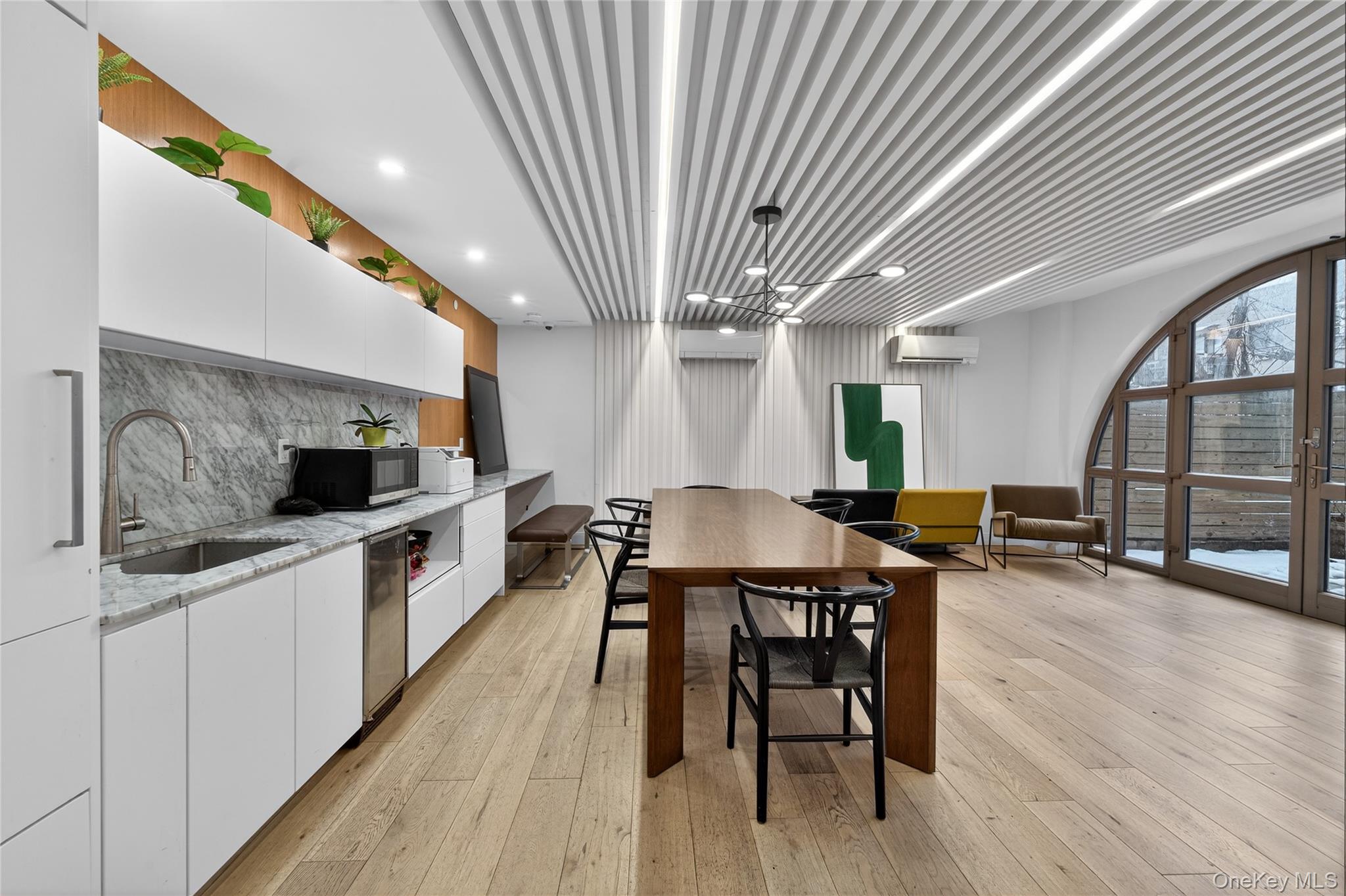229 9th Street, Unit 307 photo 14