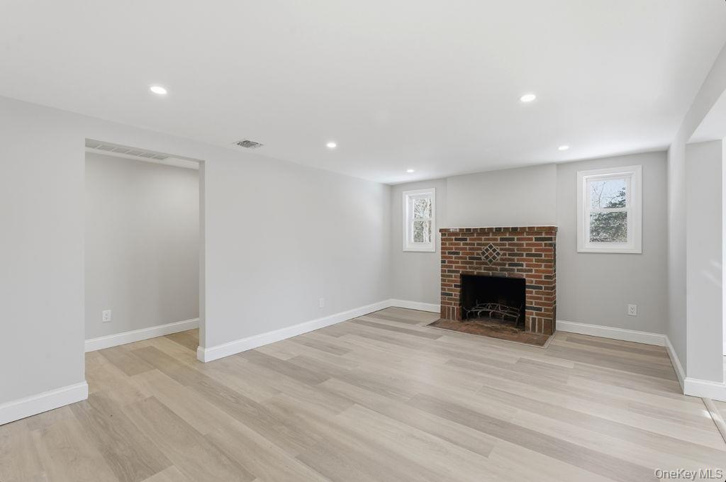 452 Montauk Highway – For Rent photo 6