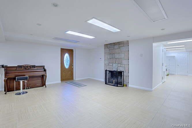 89 Spook Rock Road – For Sale photo 34