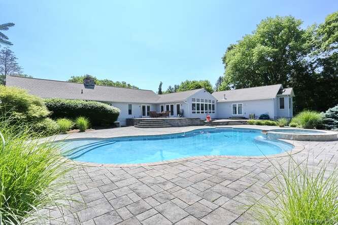 89 Spook Rock Road – For Sale photo 41