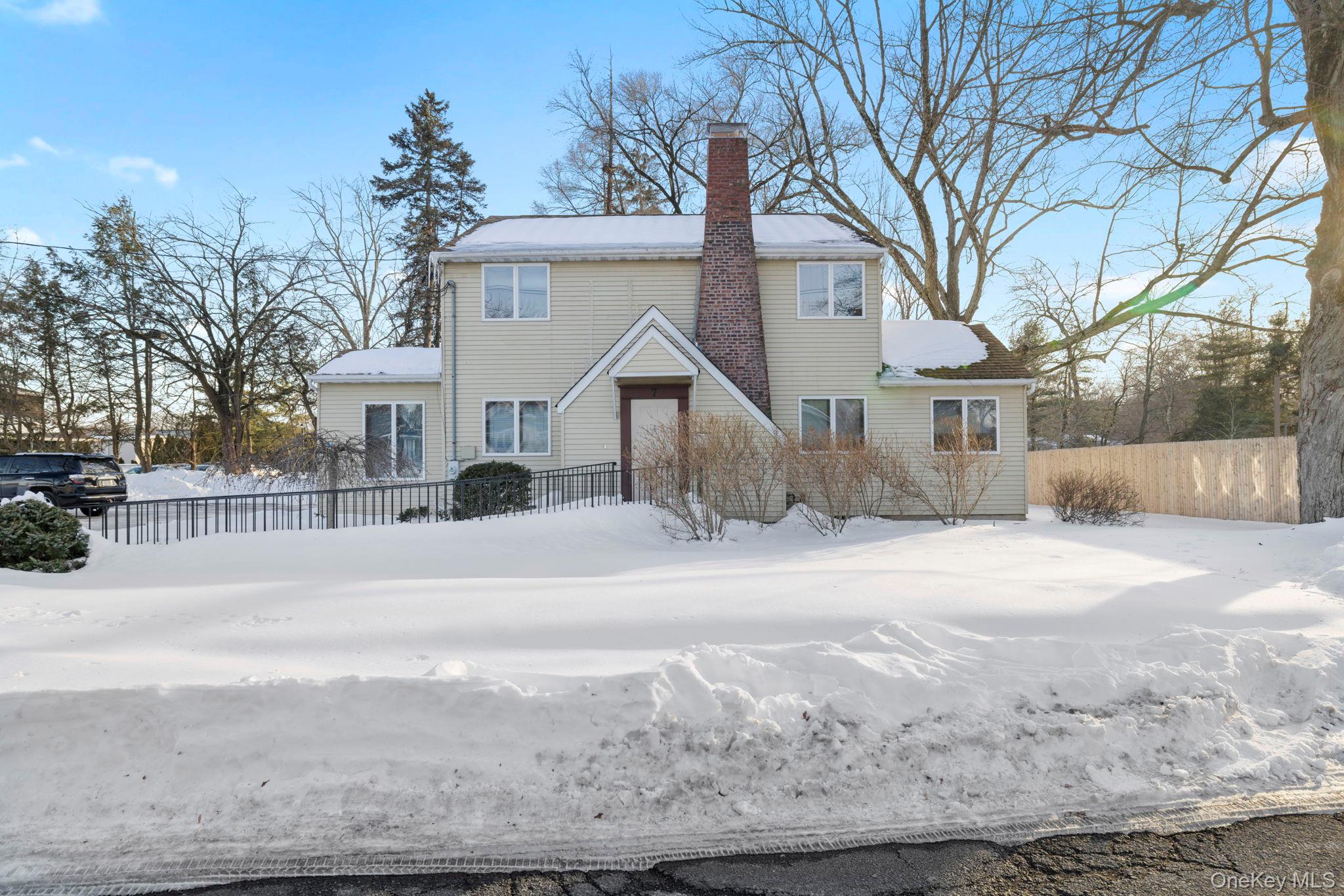 7 Stokum Lane – For Sale photo 4