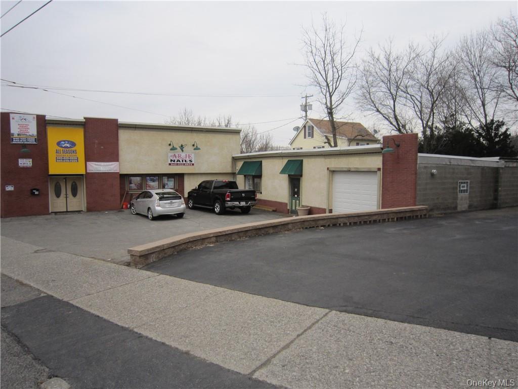 11 Quassaick Avenue – For Sale photo 14