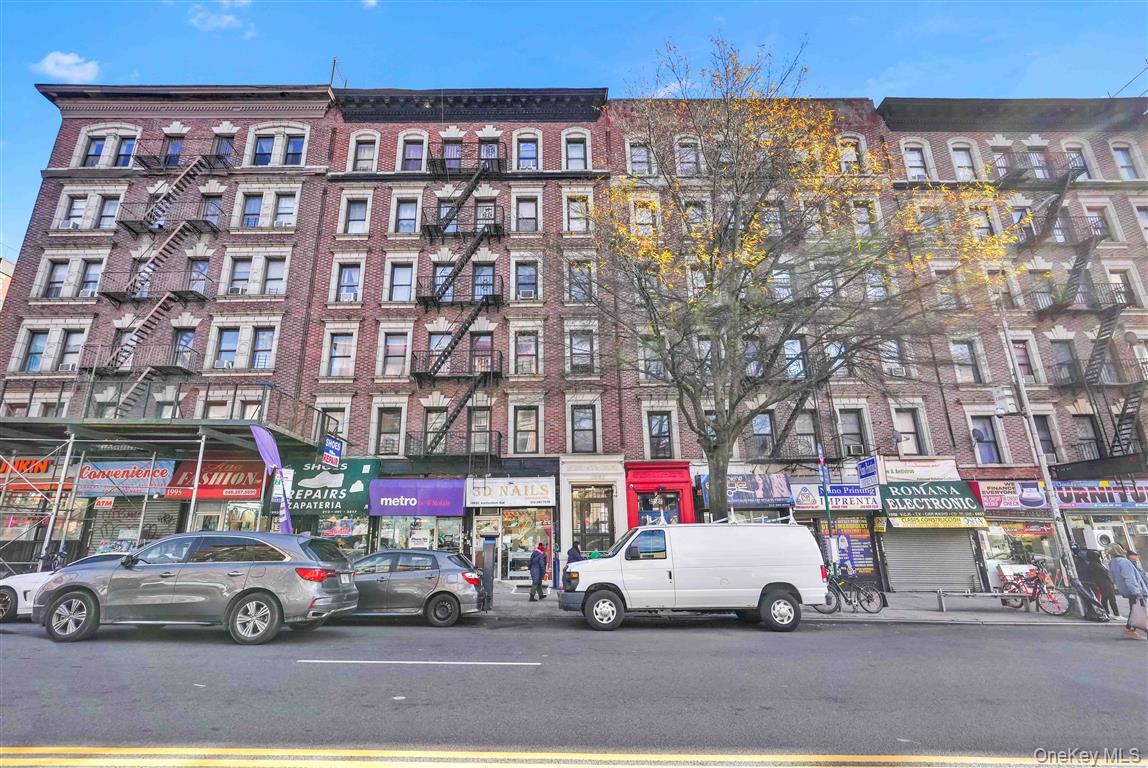1993 Amsterdam Avenue, Unit 31