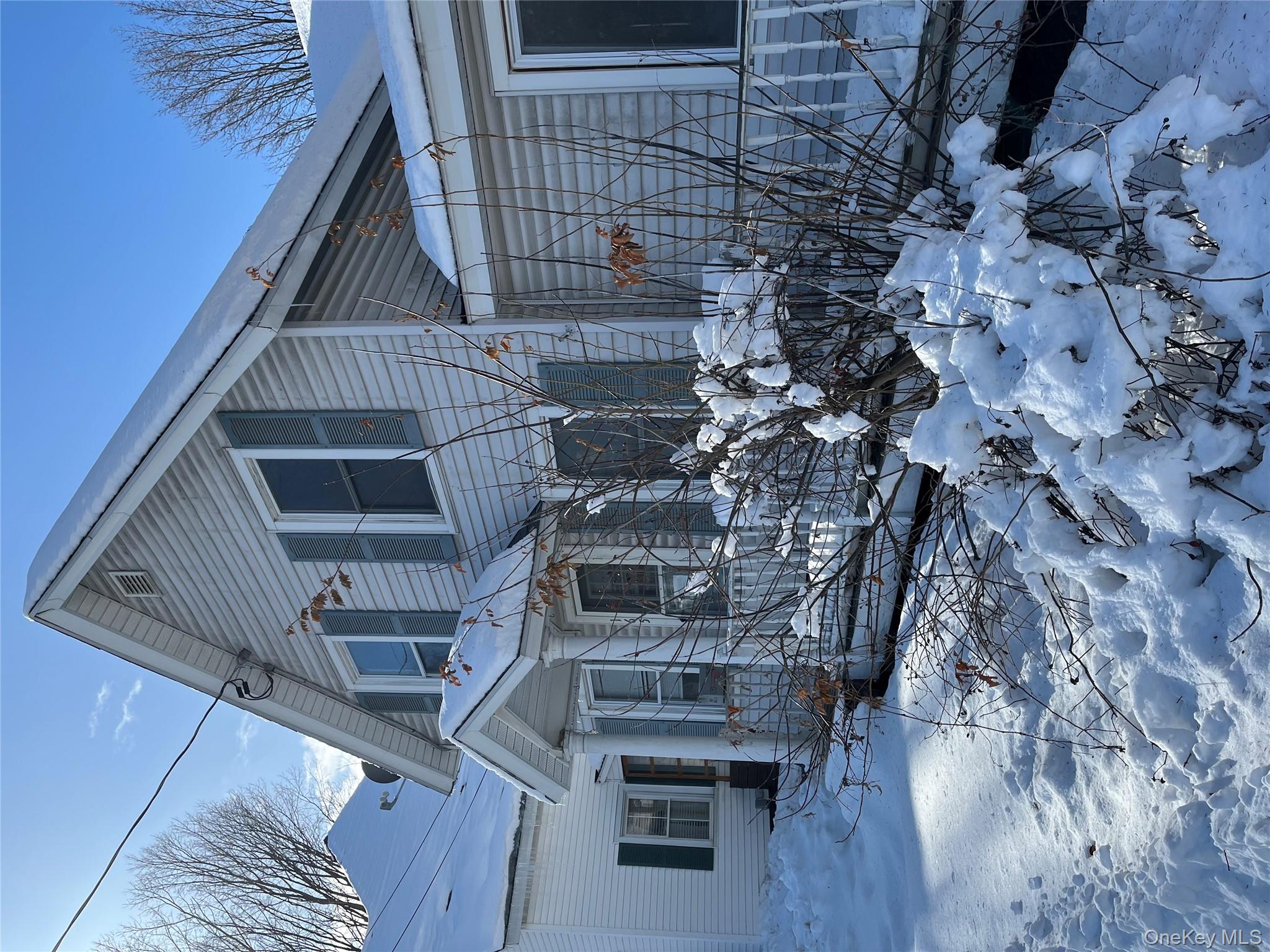 165 Lake George – For Sale