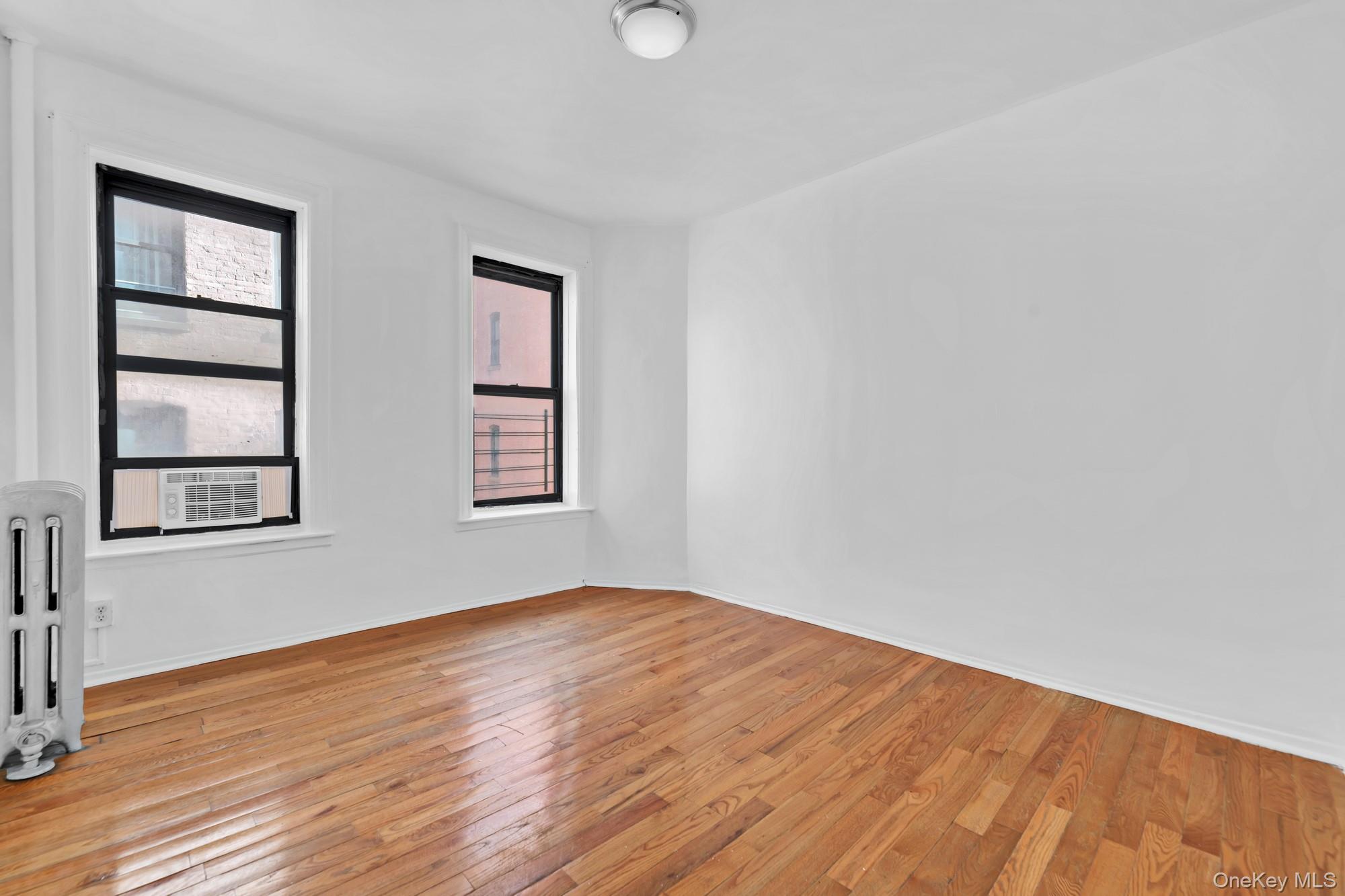 828 Gerard Avenue, Unit 2D photo 7