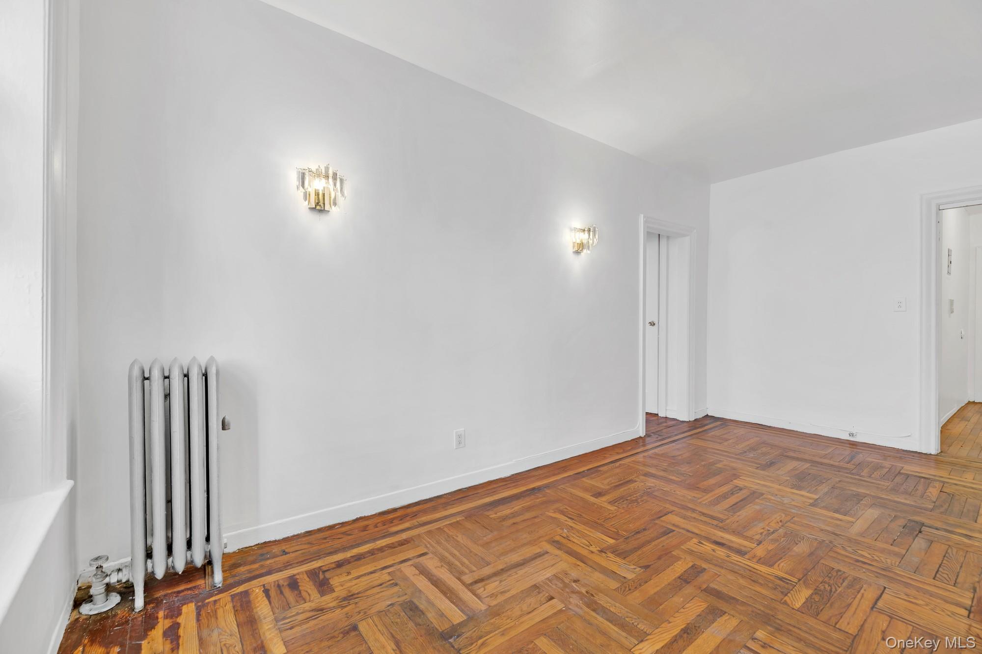 828 Gerard Avenue, Unit 2D photo 8