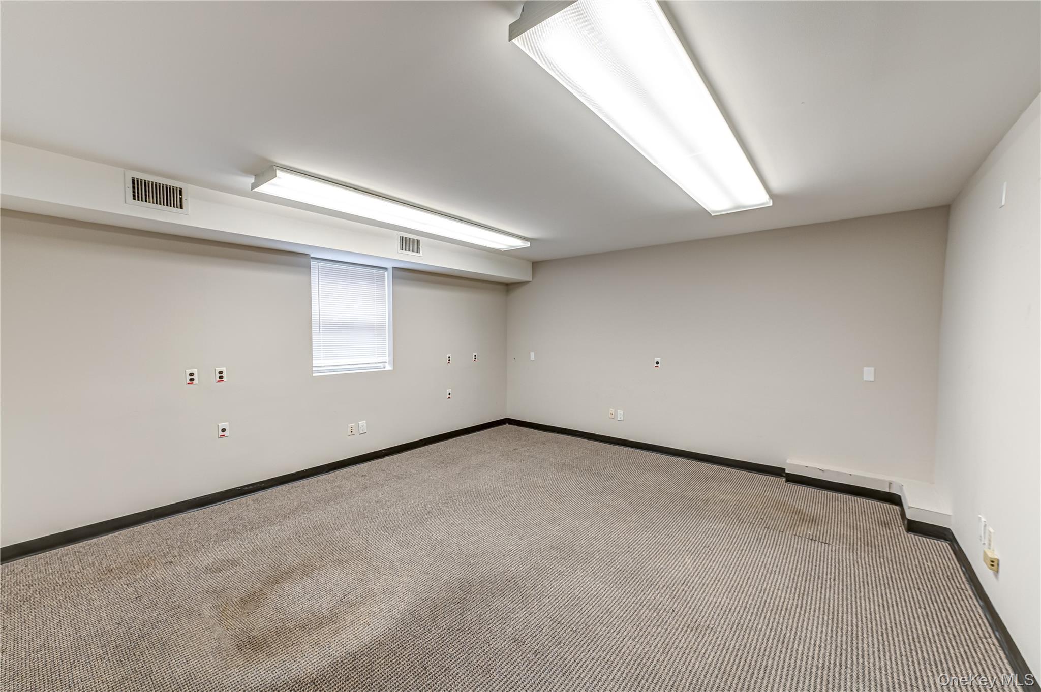 48 Elm Street – For Rent photo 23