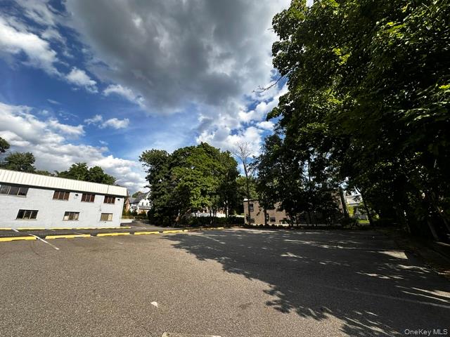 48 Elm Street – For Rent photo 4