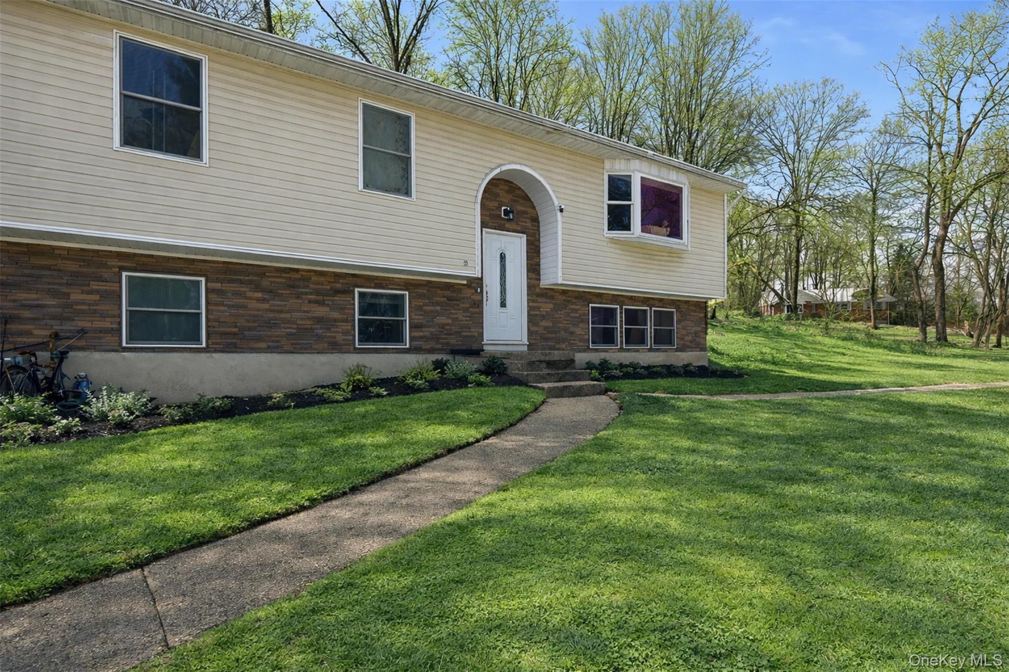 153 S Pascack Road – For Sale photo 9