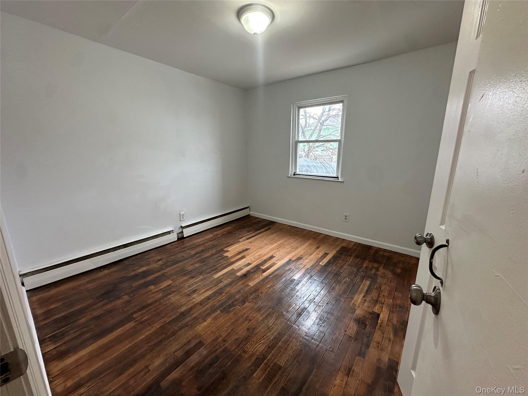 210 Wellington Street – For Rent photo 6