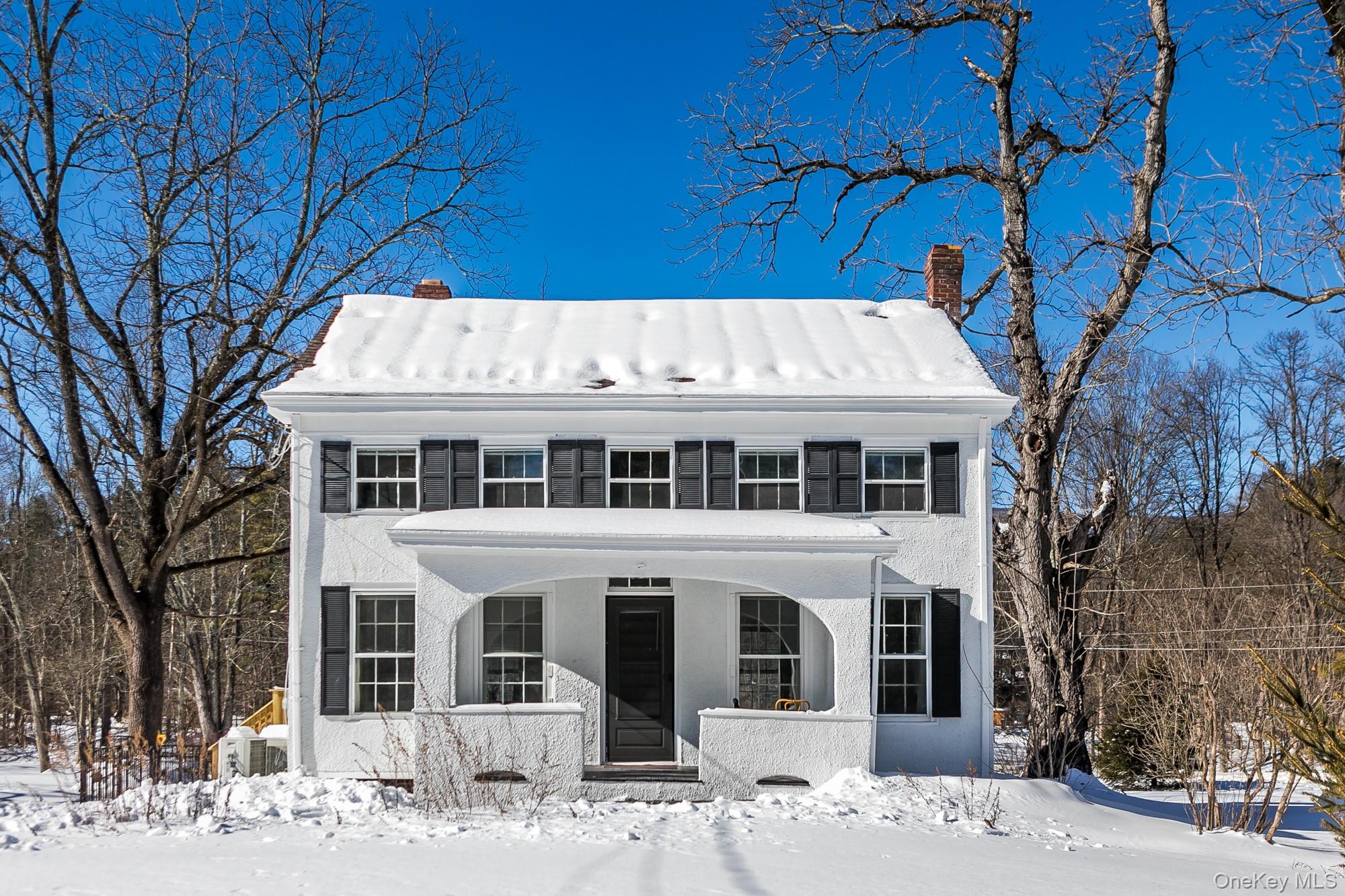 8 George Sickle Road – For Sale