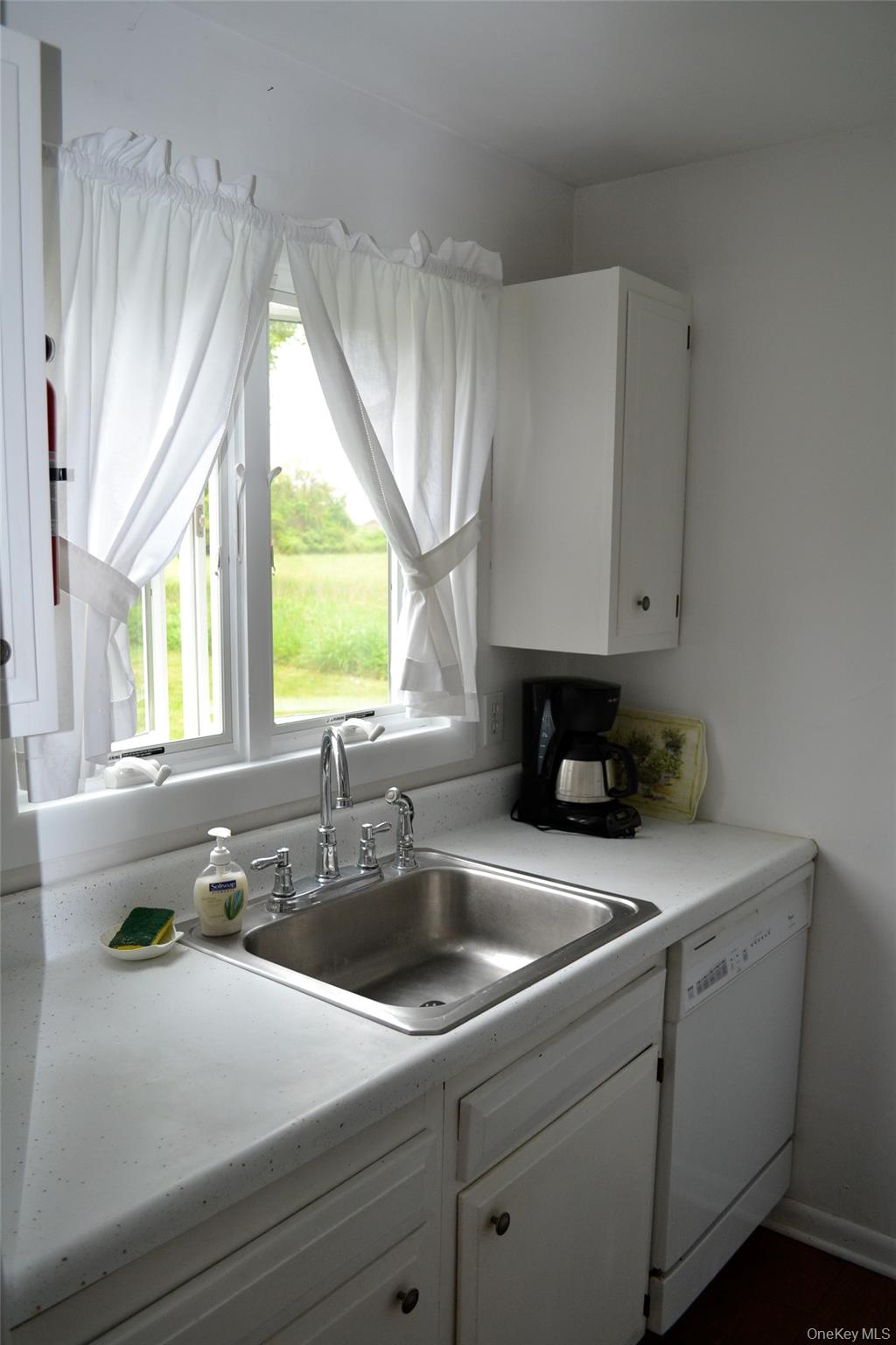 34A Sag Harbor Road – For Rent photo 13