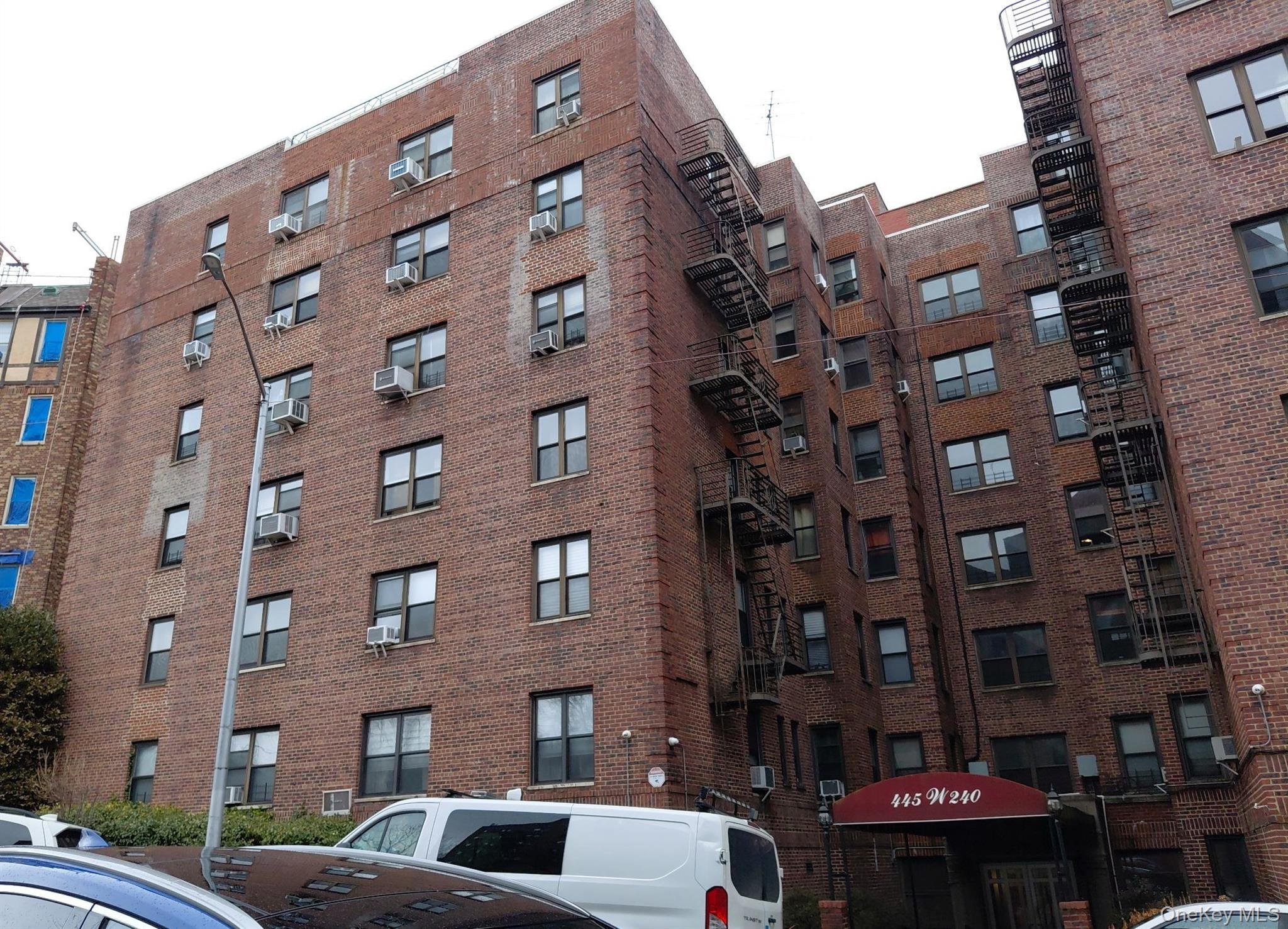 445 W 240th Street, Unit 2G photo 3