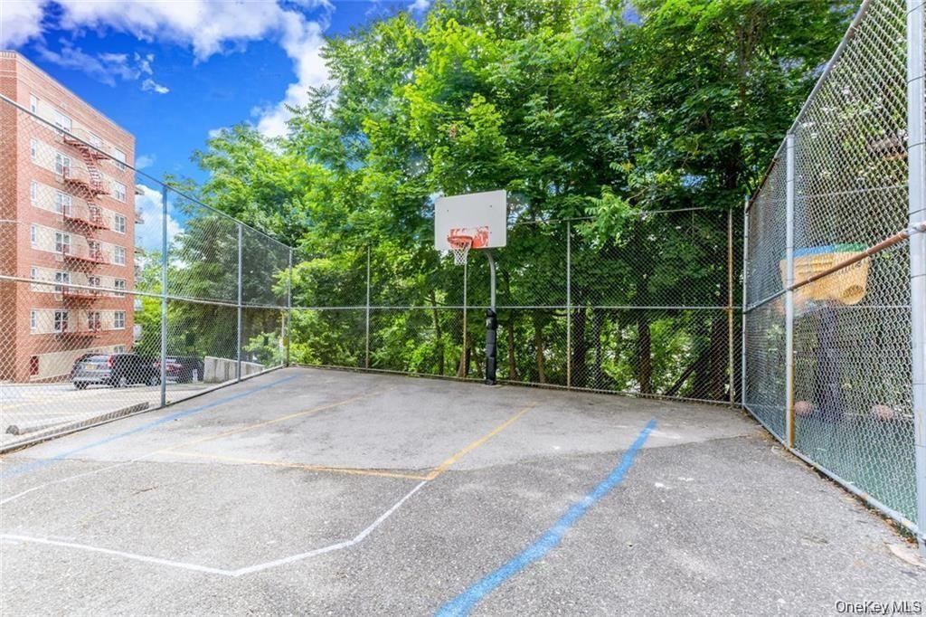 7 Balint Drive, Unit 521 photo 18