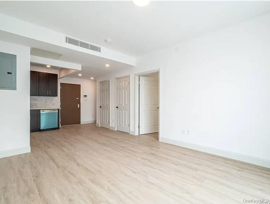88-56 162nd Street, Unit 2D photo 4