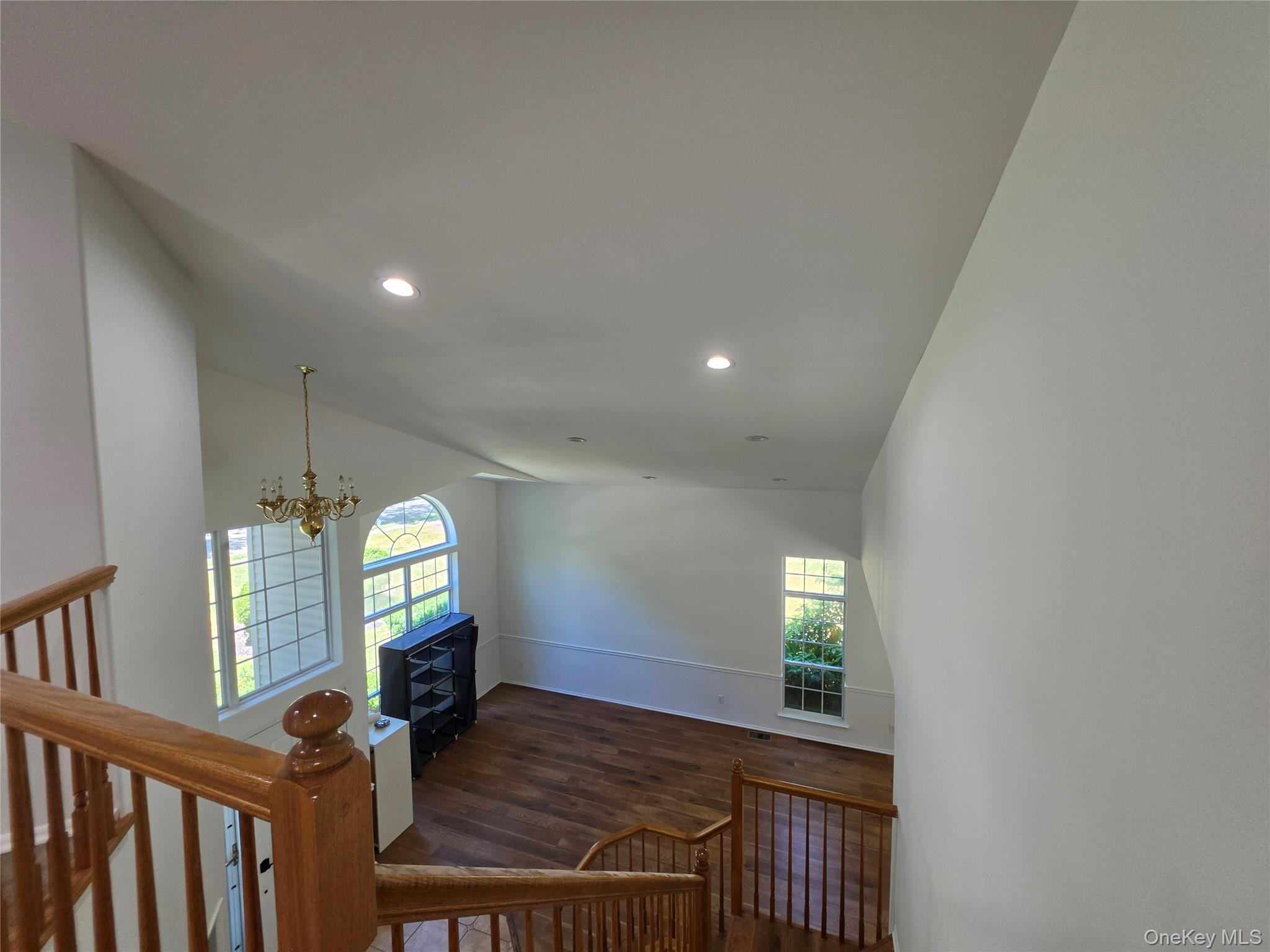 3 Arbor Field Way – For Sale photo 4