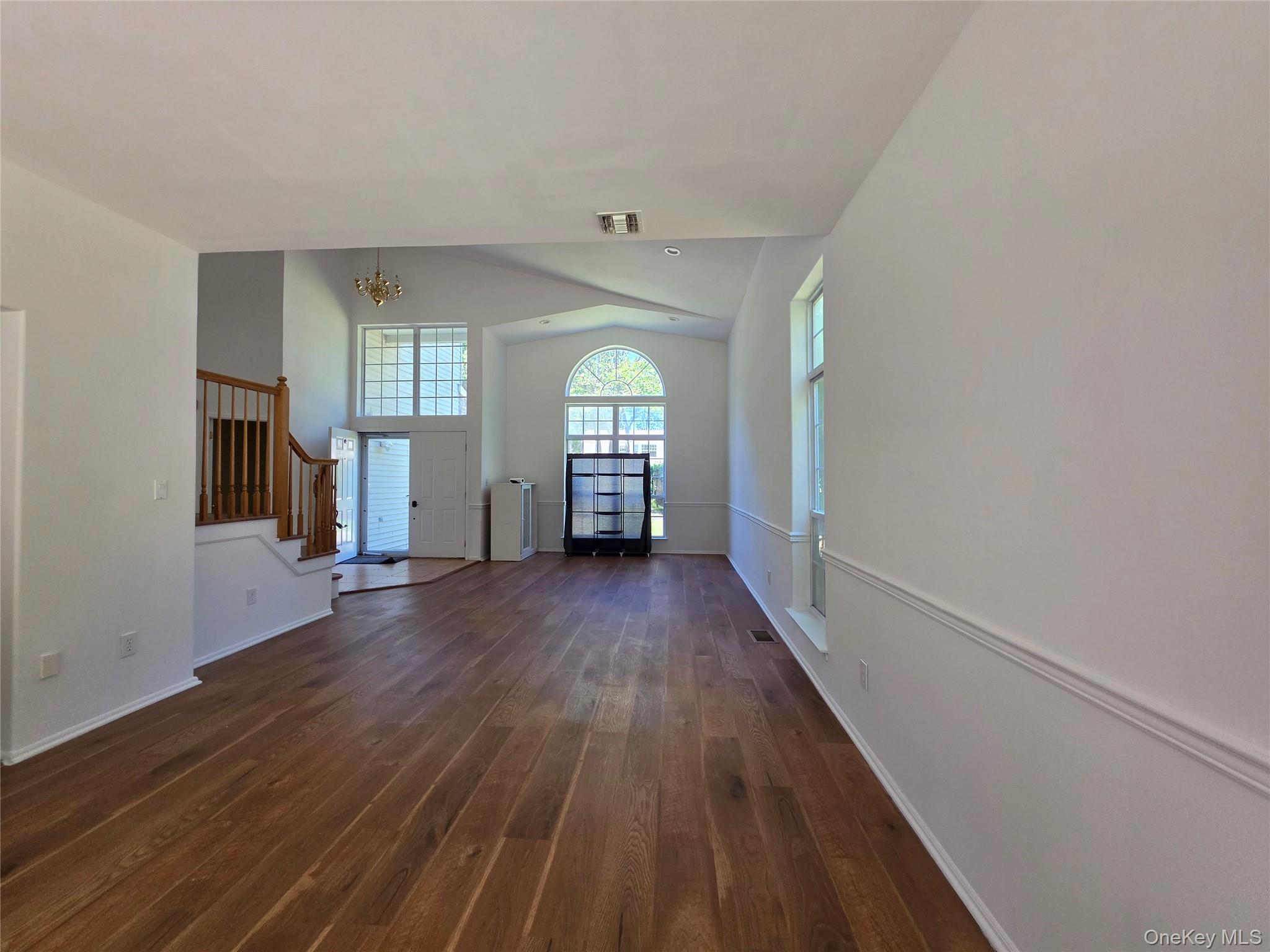 3 Arbor Field Way – For Sale photo 3