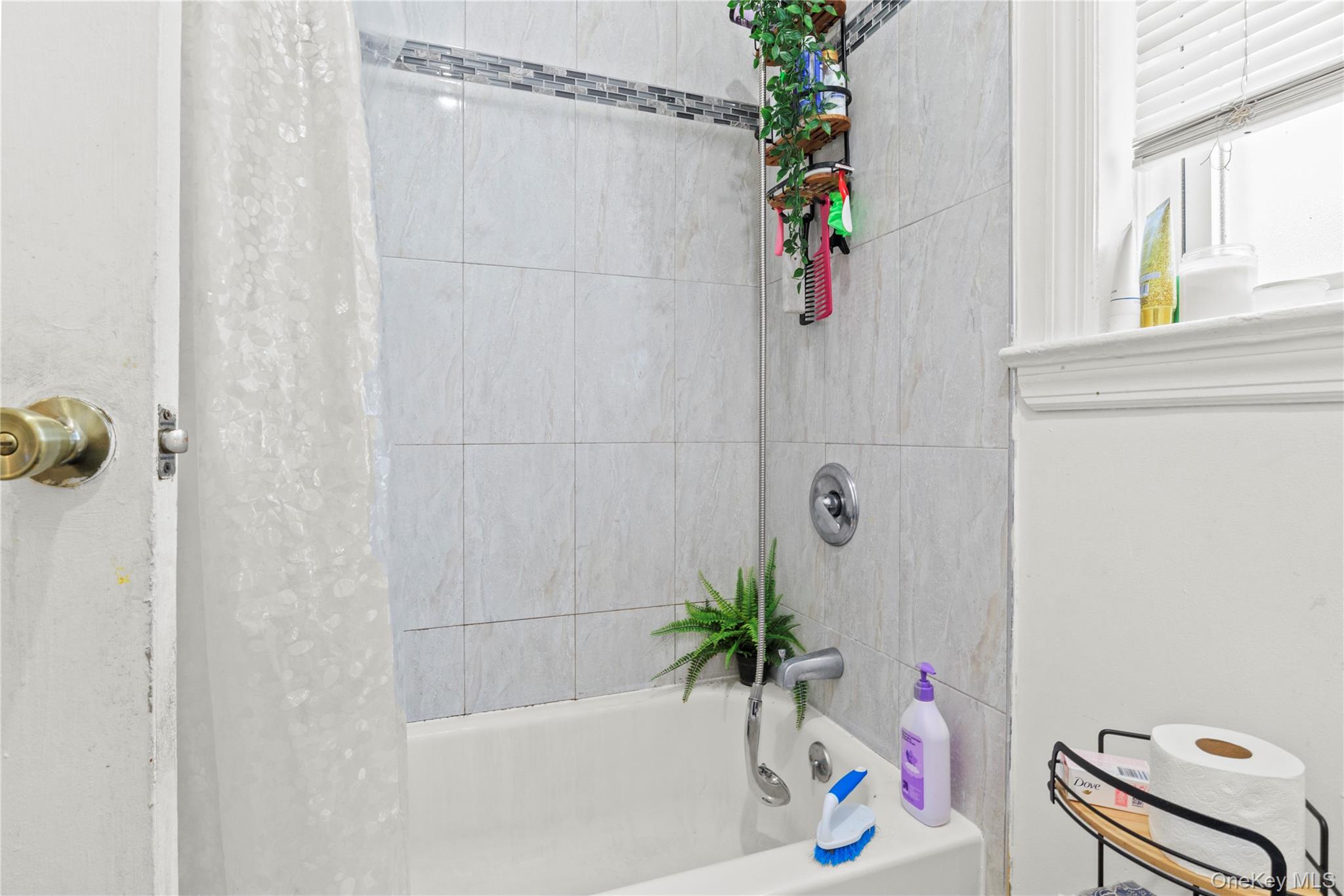 18216 141st Avenue – For Sale photo 15