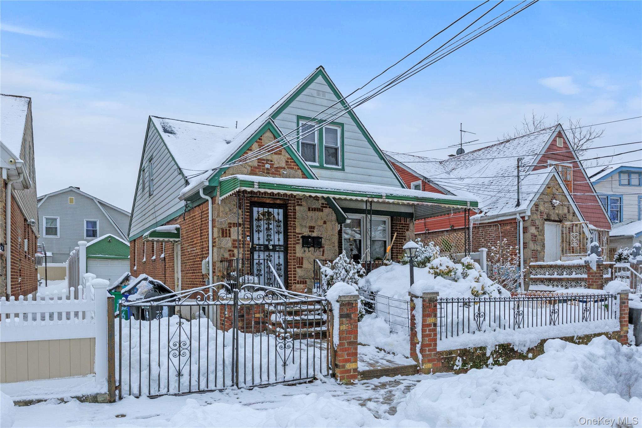 18216 141st Avenue – For Sale