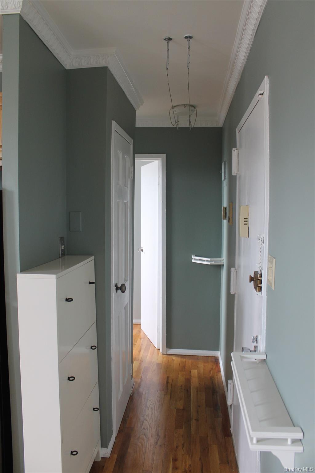 14-23 31 Avenue, Unit 4C photo 3