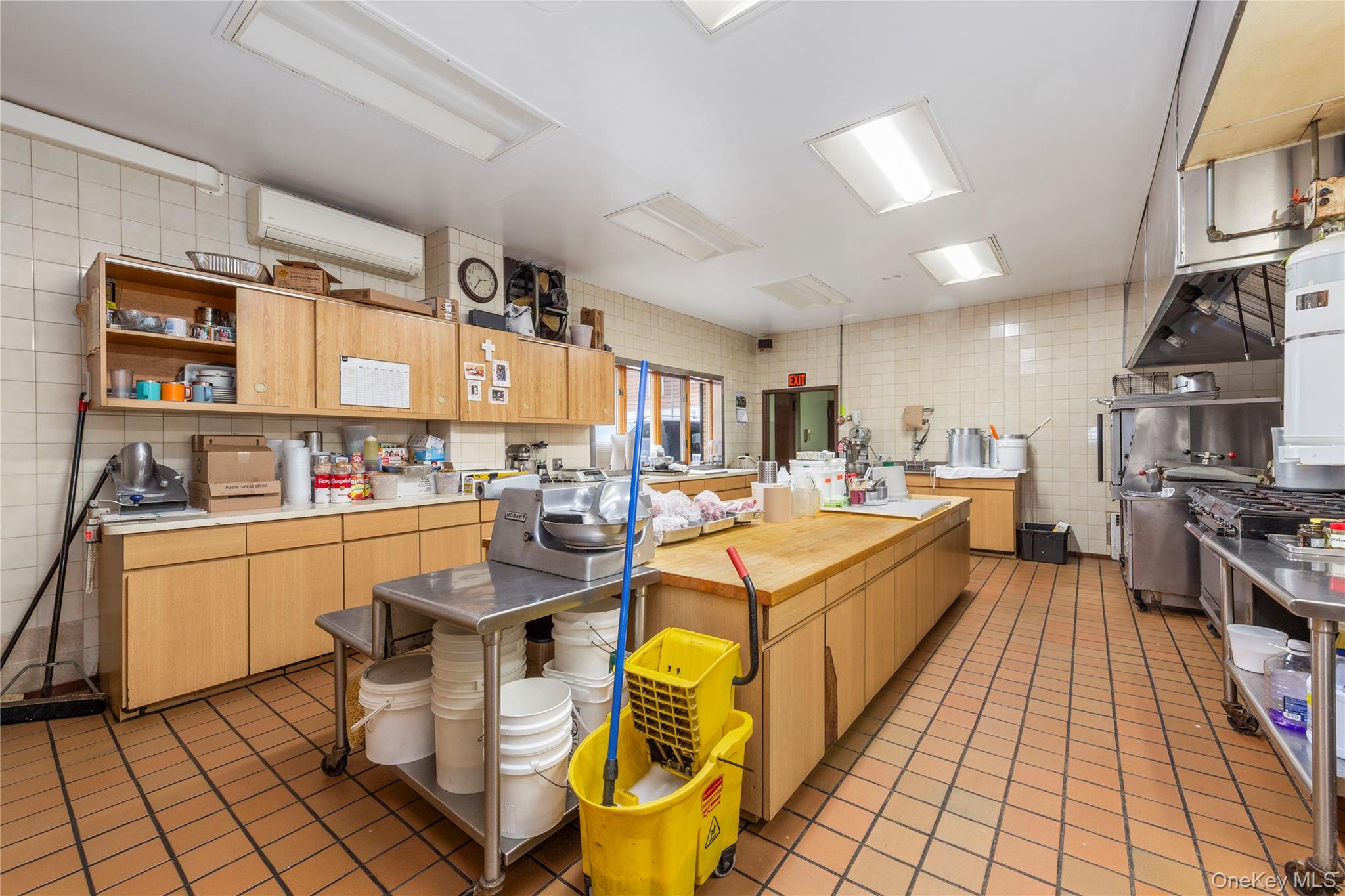94-12 Jamaica Avenue – For Sale photo 5