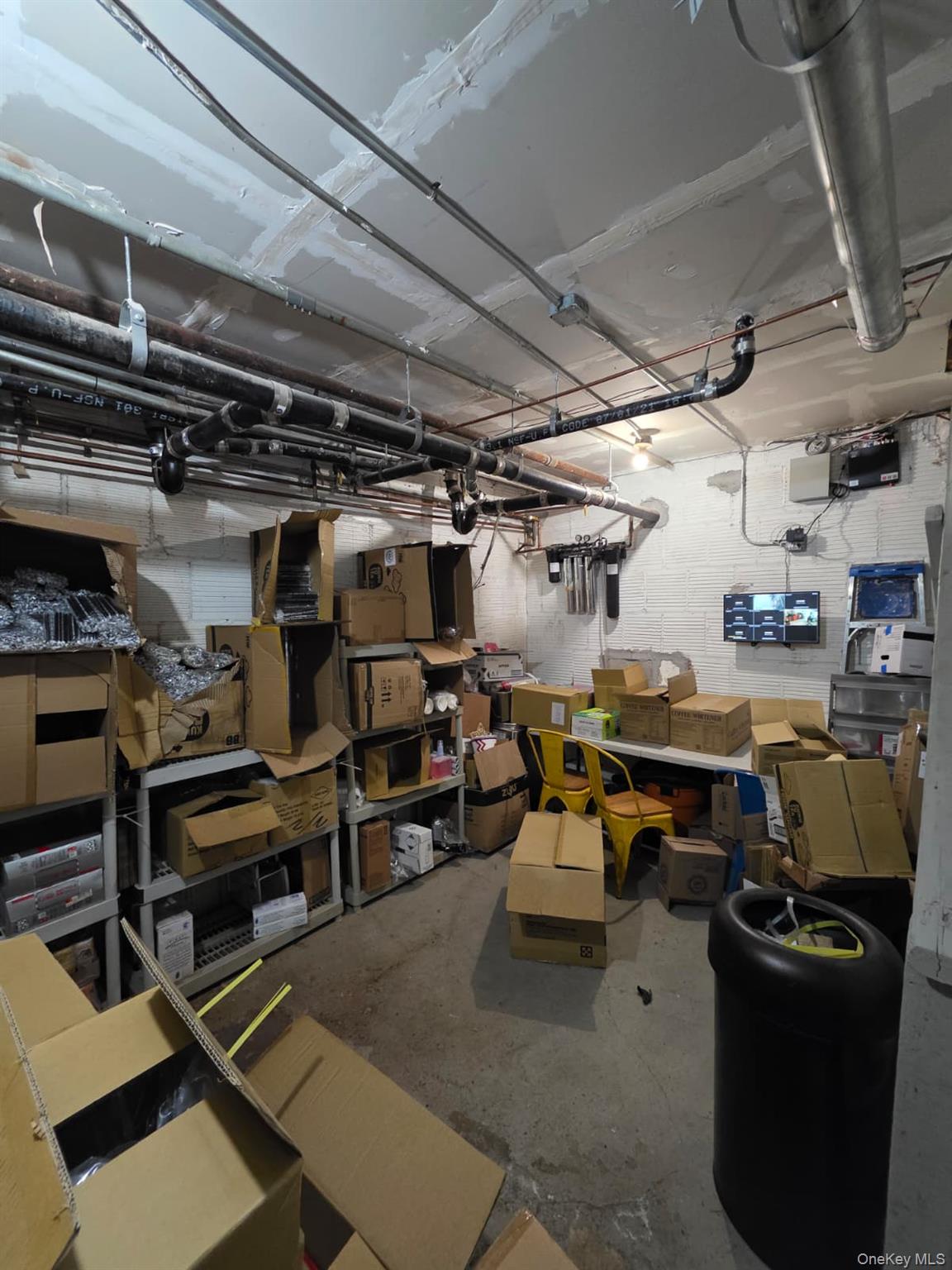 302 West 231st, Unit 1 photo 16
